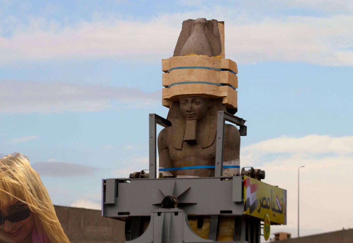 statue_move_to_museum